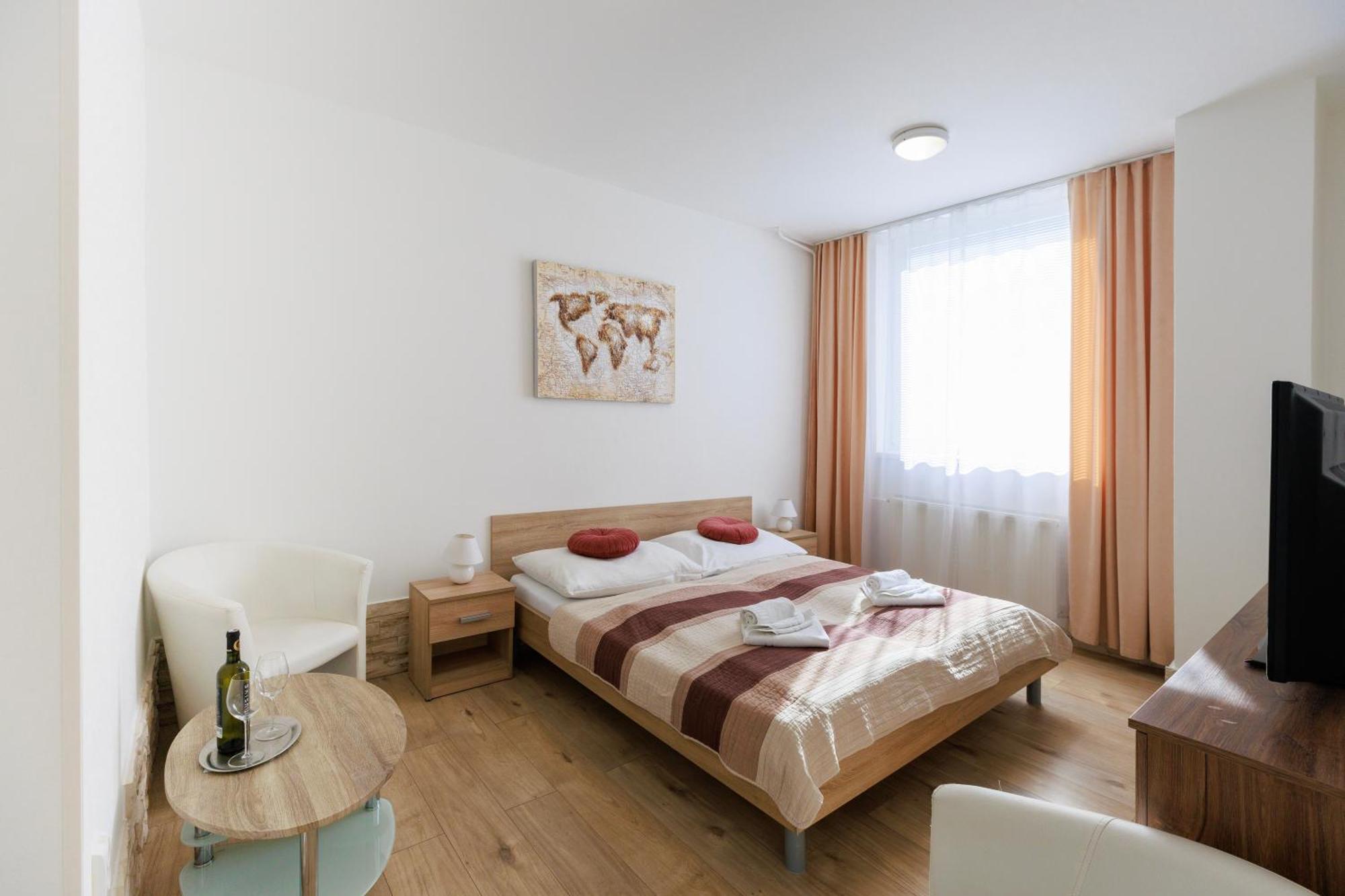 نيترا Agro Complex Apartments المظهر الخارجي الصورة