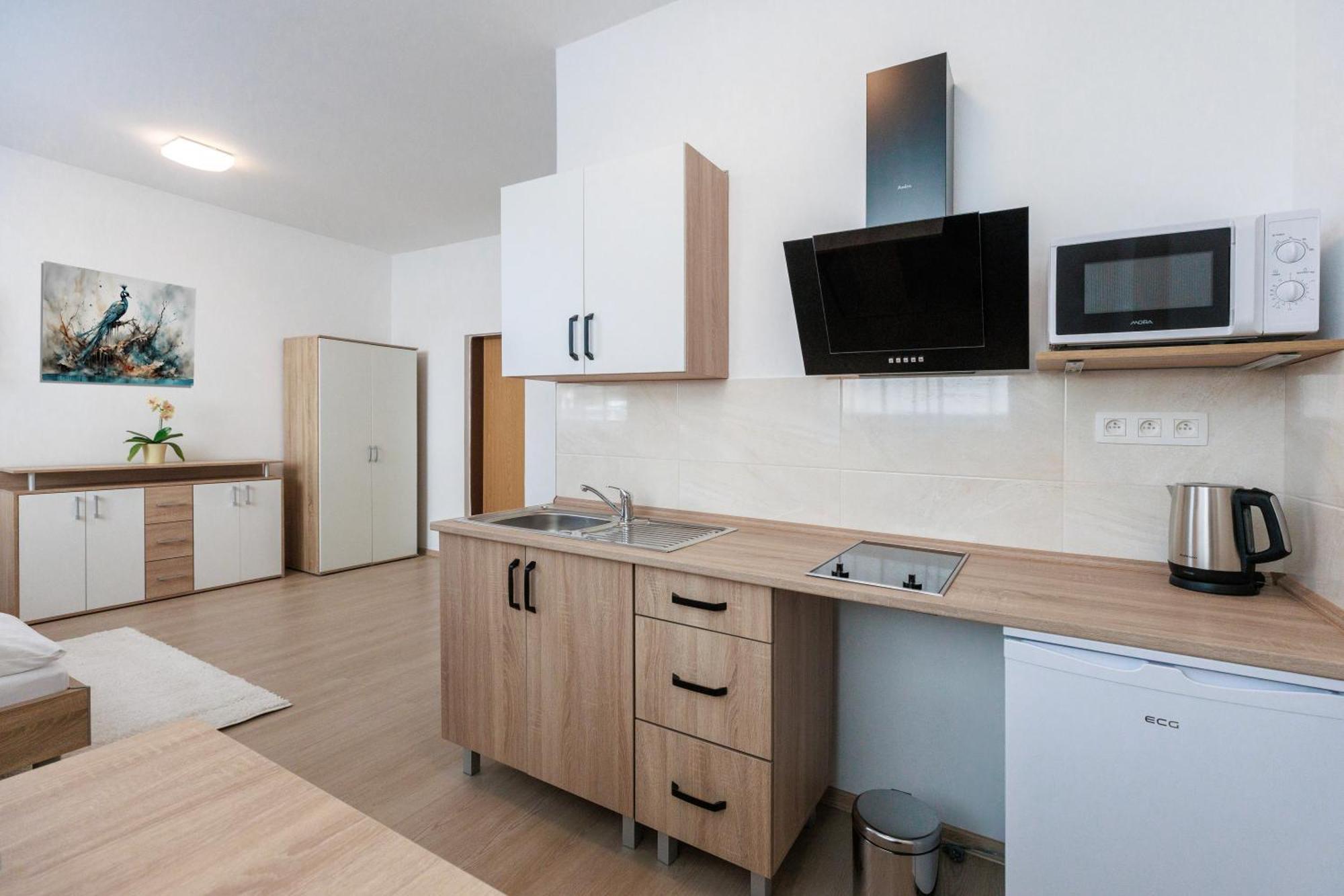 نيترا Agro Complex Apartments المظهر الخارجي الصورة