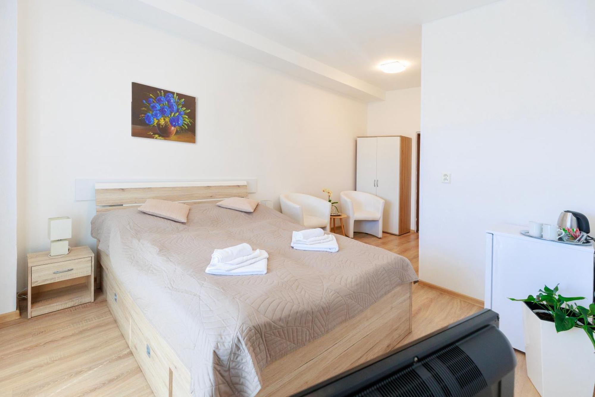 نيترا Agro Complex Apartments المظهر الخارجي الصورة