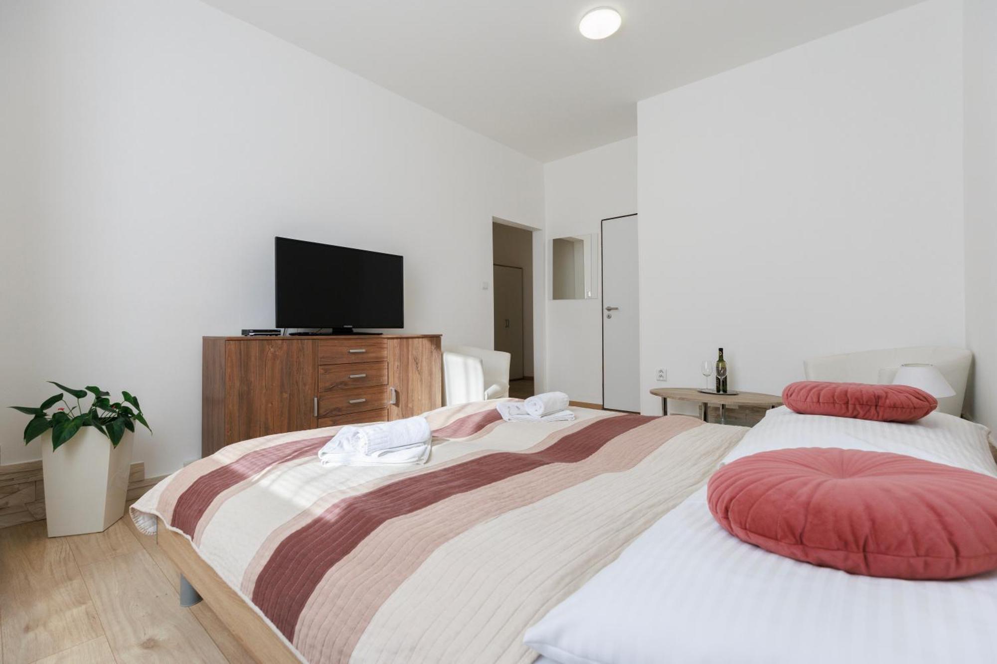 نيترا Agro Complex Apartments المظهر الخارجي الصورة