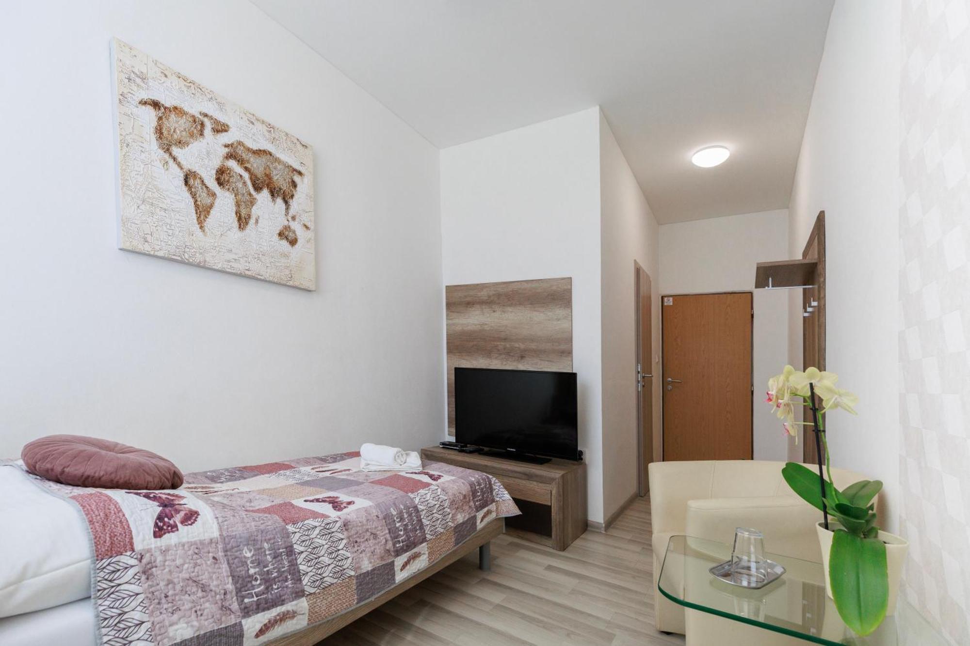 نيترا Agro Complex Apartments المظهر الخارجي الصورة