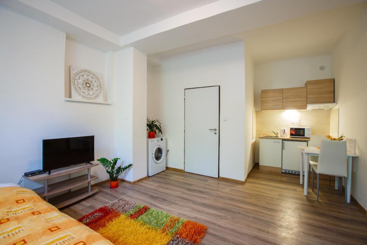نيترا Agro Complex Apartments المظهر الخارجي الصورة